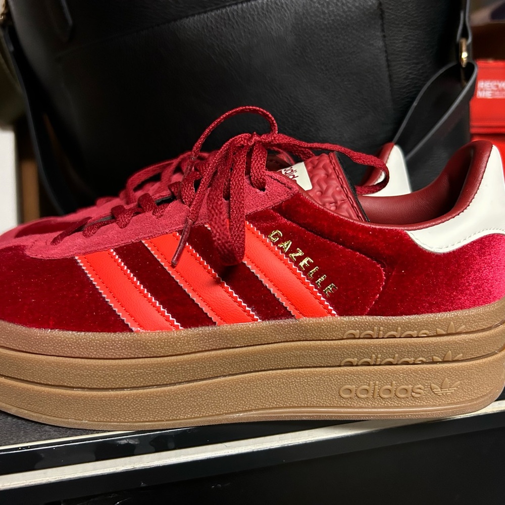 adidas Red Sneakers with Suede Upper and Low-Top Design
